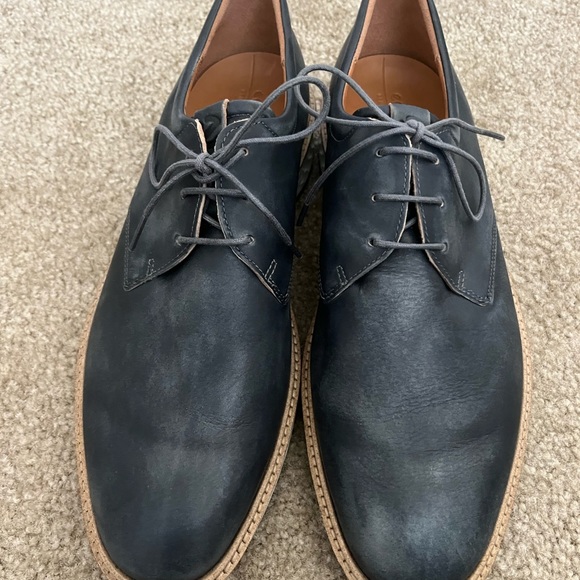 Mens Ecco size 11 - Picture 2 of 5